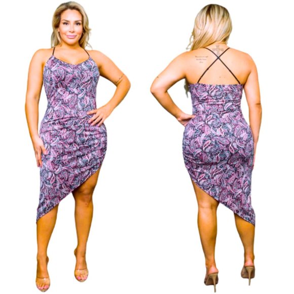 Dresses - Picture 15 of 16